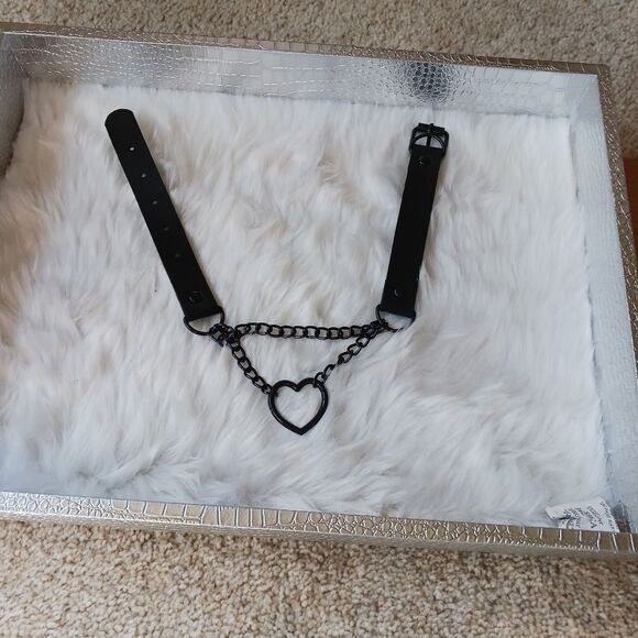 BLACK Chain Choker Collar, Punk Love Heart Shaped Choker Necklace, Gothic Ch… - Picture 11 of 12